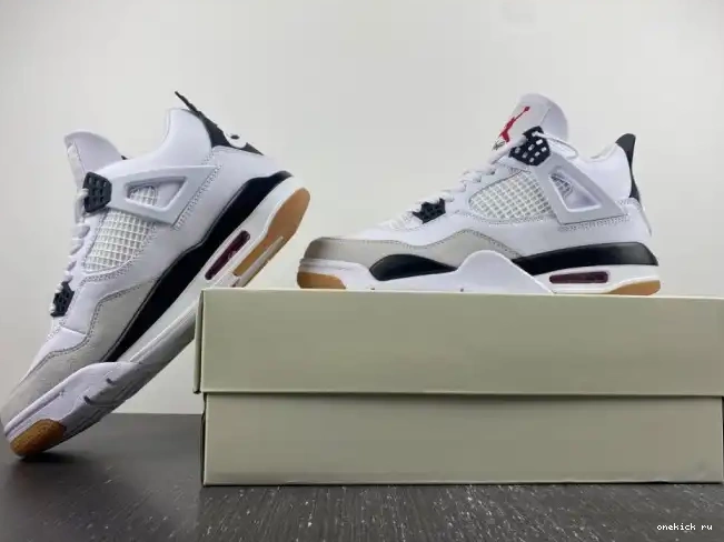 Rep Onekick Nike Air 4 SB x DR5415-100 Jordan 0510